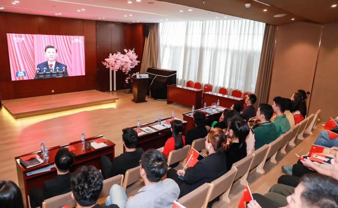 党建学习丨深商会联合党委组织学习党的二十大报告