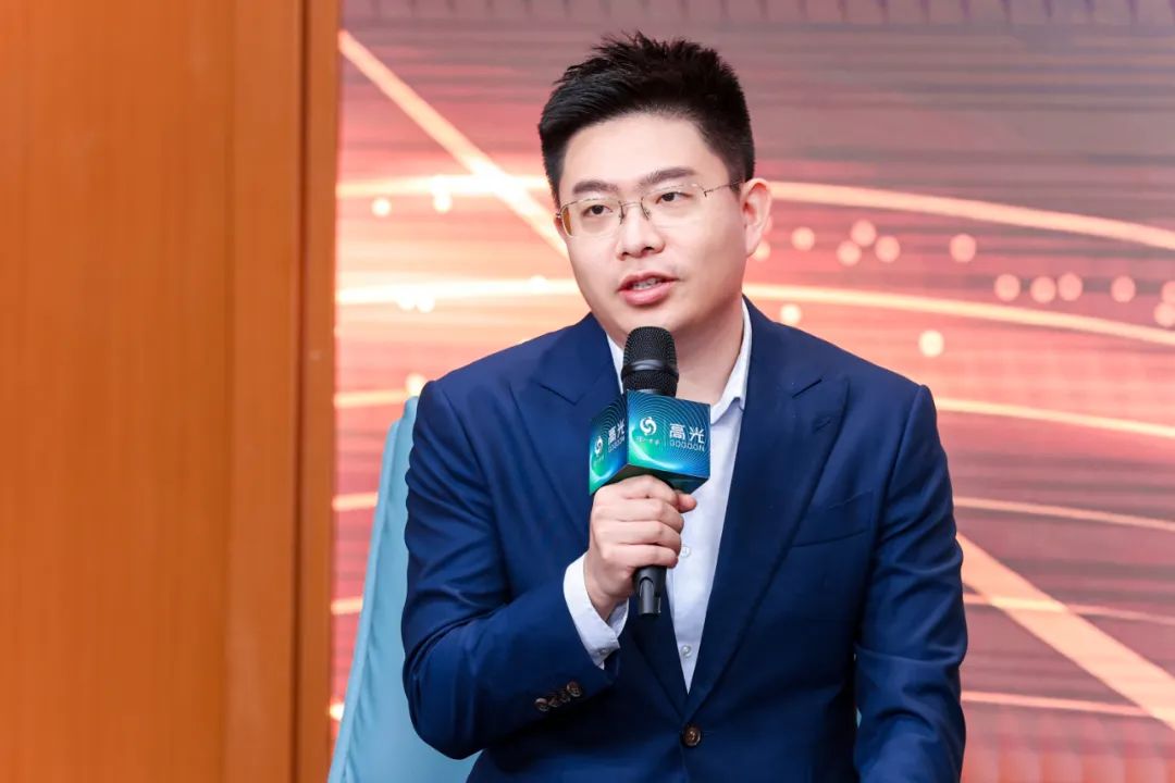 后浪深商丨雷诺表业詹温鸣：在危机共存中拥抱变化